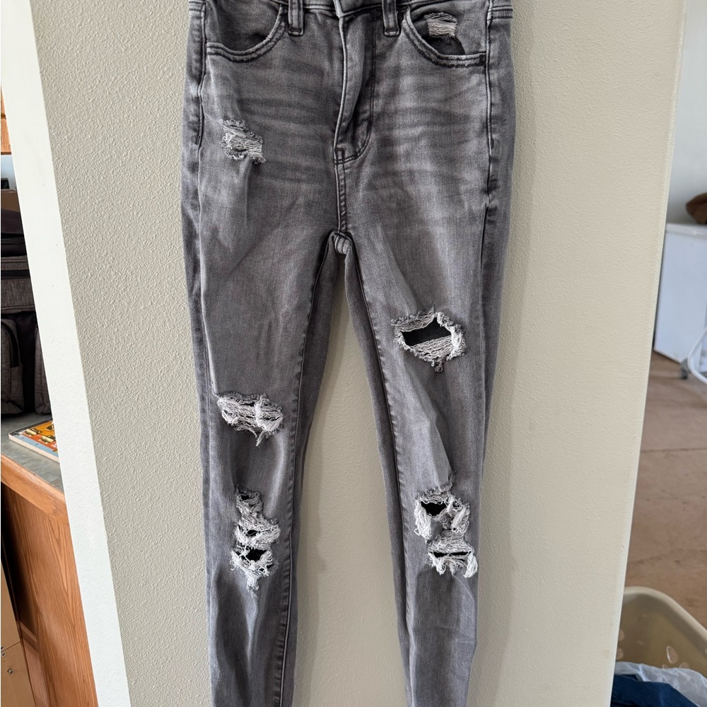 Distressed Gray Women's Jeans